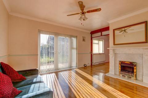 38 Foxlydiate Crescent, Redditch, B97 6NA