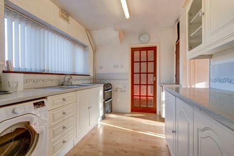 38 Foxlydiate Crescent, Redditch, B97 6NA