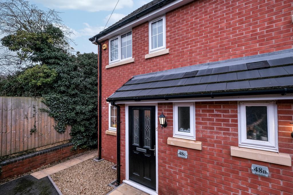 Bewell Head, Sidemoor, Bromsgrove, B61 8hy 3 Bed End Of Terrace House 