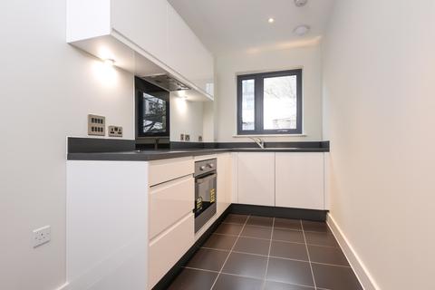 2 bedroom apartment to rent - Fisher Close Surrey Quays SE16