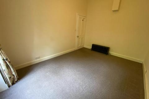 2 bedroom flat to rent, Links Place, Leith Links, Edinburgh, EH6