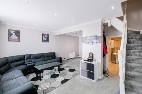 16 Cobham Road, Ilford, IG3 9JP