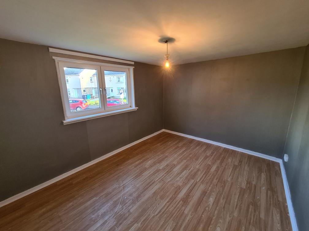 26 Hunter Street, Airdrie 2 bed flat £500 pcm (£115 pw)