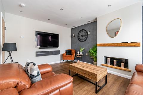 20 George Drive, Loanhead, EH20 9DW