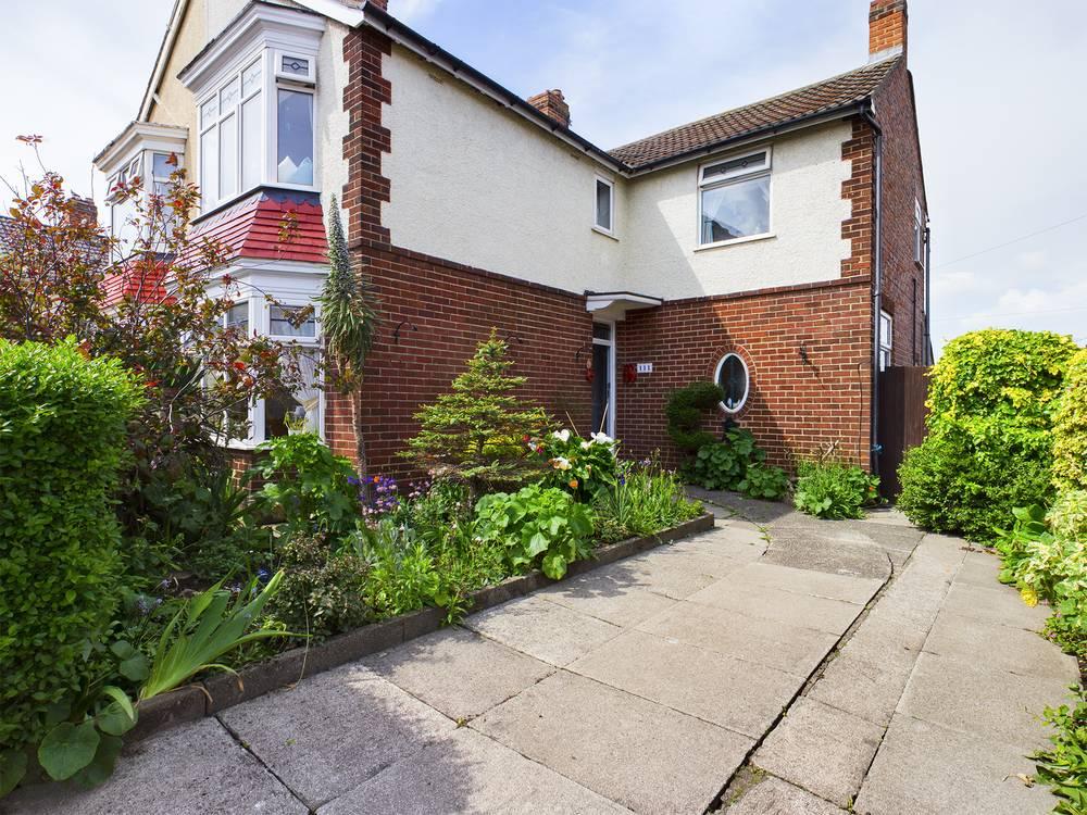 High Street West, Redcar, TS10 3 bed semidetached house £185,000