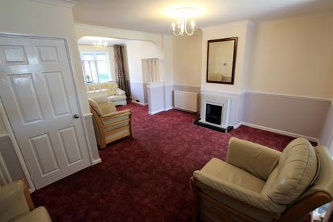 25 Raydons Road, Dagenham, RM9 5JR