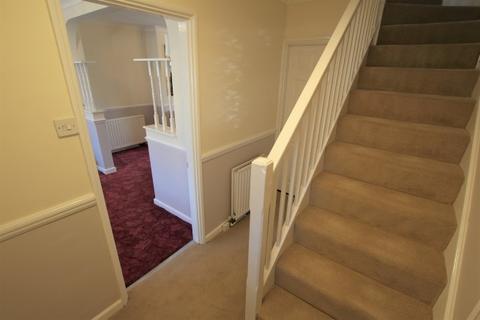 25 Raydons Road, Dagenham, RM9 5JR