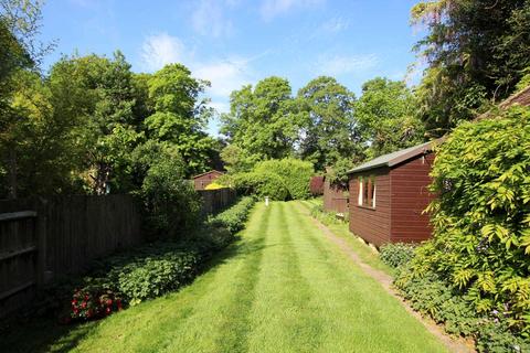14 Balmore Drive, Caversham, Reading, RG4 8NL