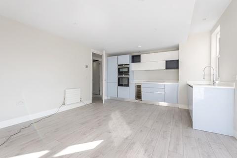2 bedroom flat to rent - Lordship Lane London SE22