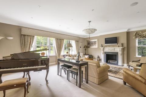 Old Mile House Kier Park, Ascot, SL5 7DS