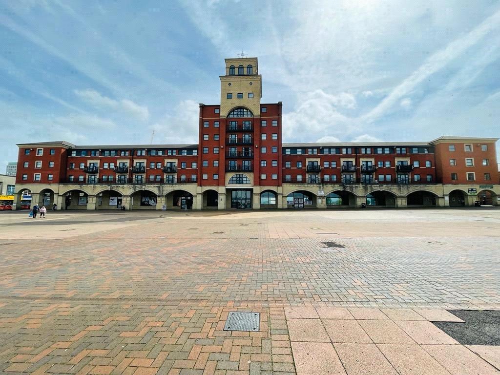 Market Square, Wolverhampton, West Midlands, WV3 2 bed apartment £825