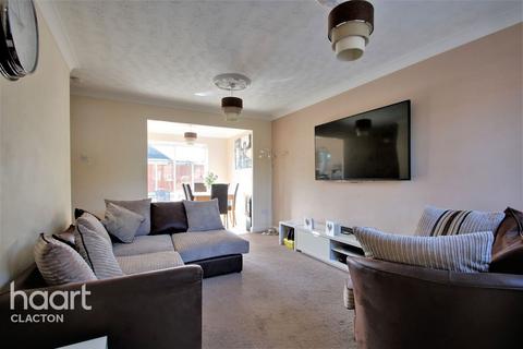 27 Archery Fields, Clacton-on-sea, CO15 6RB