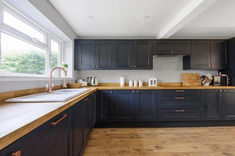37 Bracken Bank, Ascot, SL5 8HW