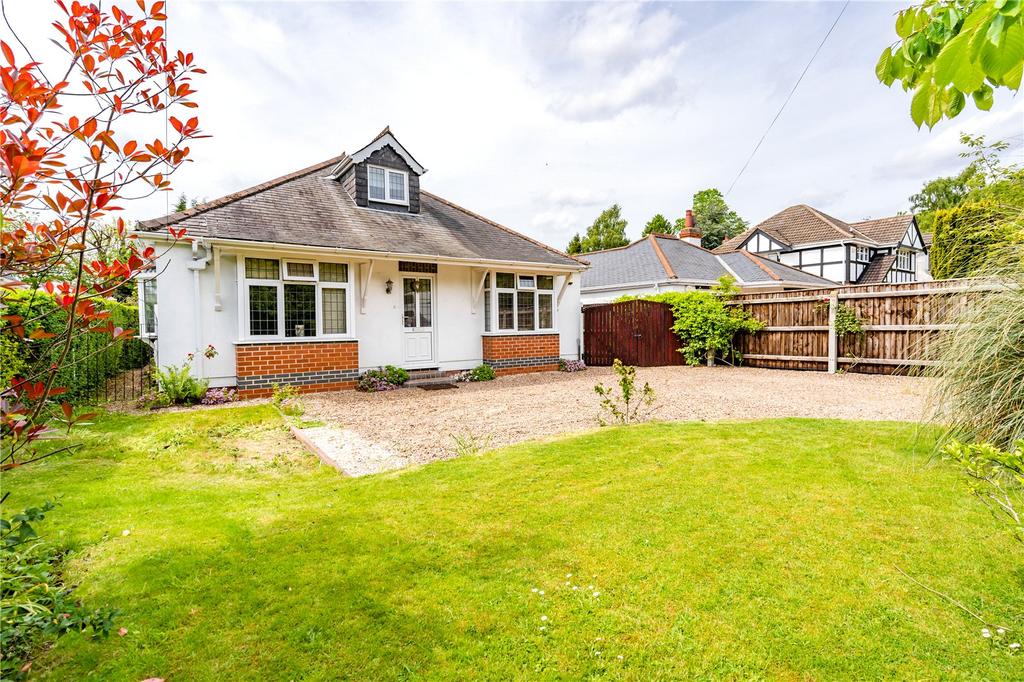 Scartho Road, Grimsby, Lincolnshire, DN33 4 bed bungalow for sale £