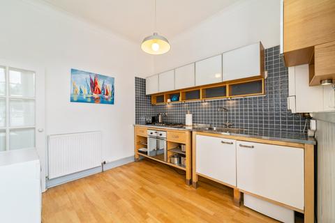 13 Bridge Street, Dunkeld, PH8 0AH