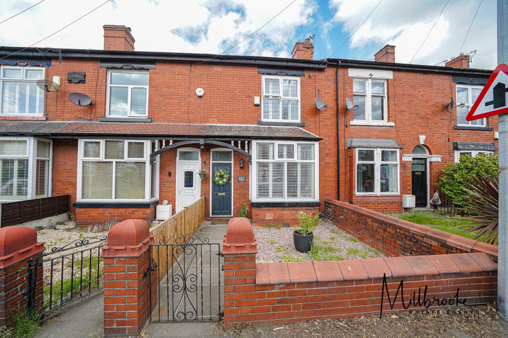 Leigh Road, Boothstown, Manchester, M28 3 bed terraced house £250,000