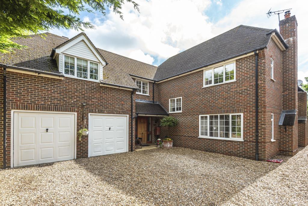 Hermitage, Berkshire, RG18 5 bed detached house for sale £795,000