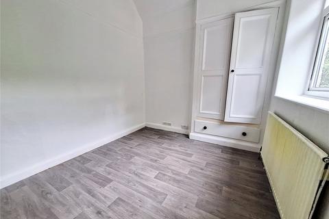 3 The Croft, Oldham, OL8 3AL