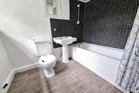 3 The Croft, Oldham, OL8 3AL