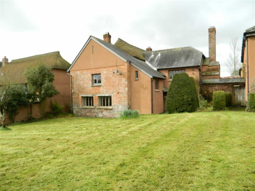 Newton St Cyres, Newton St Cyres, Devon, EX5 2 bed semidetached house