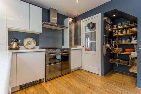43 Crosslee Crescent, Houston, Johnstone, PA6 7DT