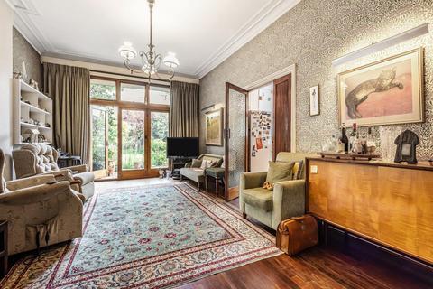 21 Dealtry Road, London, SW15 6NL