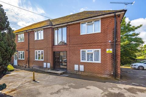 5, Manor Court Albert Street, Slough, SL1 2AY