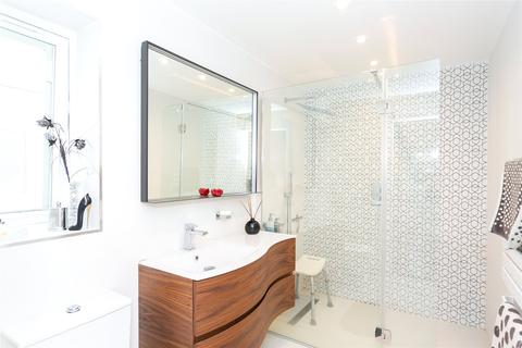 52 The Mead, Watford, WD19 5BU