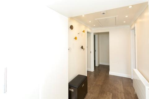 52 The Mead, Watford, WD19 5BU