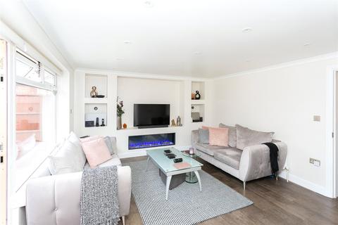 52 The Mead, Watford, WD19 5BU