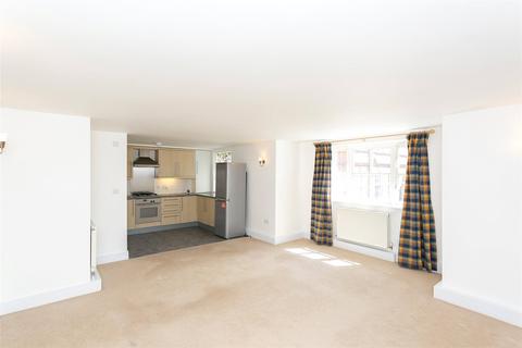 2 bedroom apartment to rent, Gammons Lane, Watford, Hertfordshire, WD24