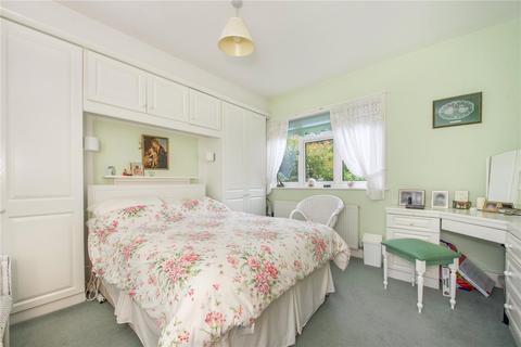 19 Montem Road, New Malden, KT3 3QW