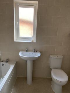 2 bedroom terraced house to rent, Ladywell Gate,