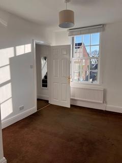 2 bedroom terraced house to rent, Ladywell Gate,