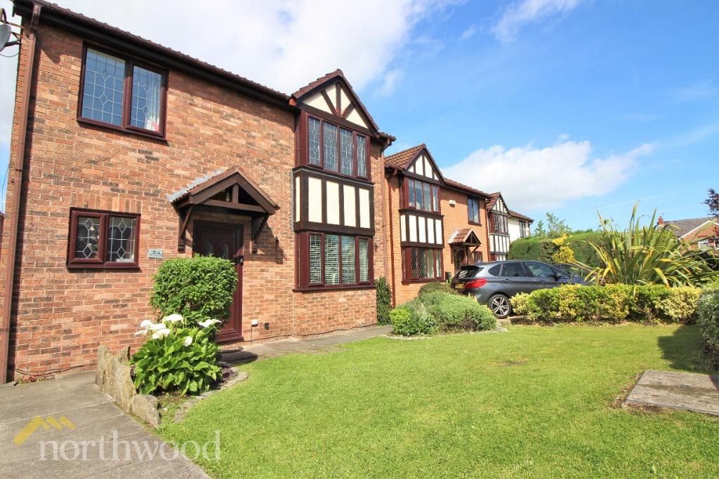 Lancaster Gate, Banks, PR9 4 bed detached house for sale £300,000