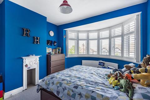 43 Hill Close, Chislehurst, BR7 6HZ