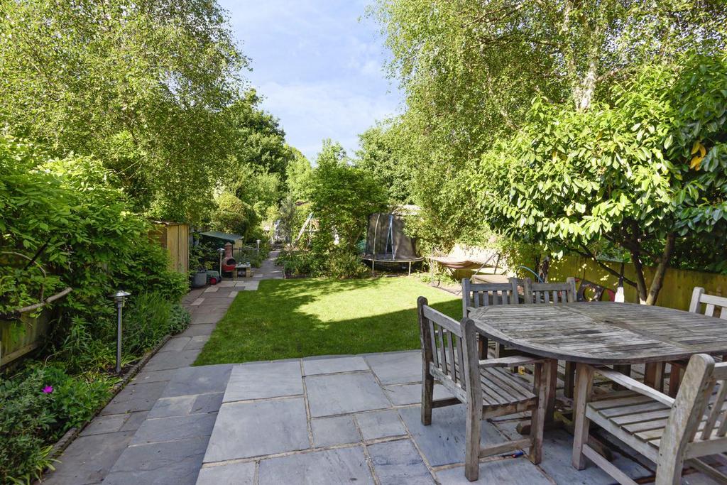 Barnmead Road, Beckenham 4 bed semidetached house £1,375,000
