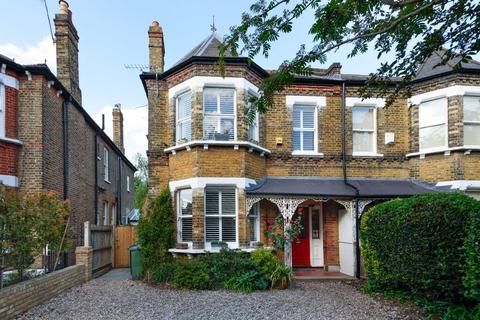 38 Barnmead Road, Beckenham, BR3 1JE