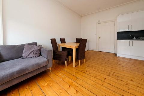 1 bedroom flat for sale - 147 (3F1) Lothian Road