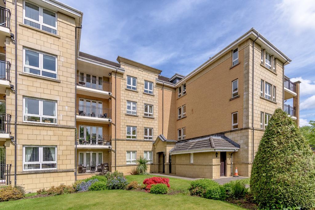 Kirklee Gate, Flat 5, Kirklee, Glasgow, G12 0SZ 3 bed flat £1,950 pcm