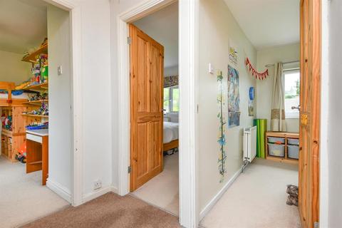 49 Beck Nook, Staveley, Kendal, LA8 9ND