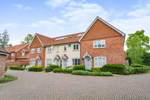 26 Abrahams Close, Amersham, HP7 9FA