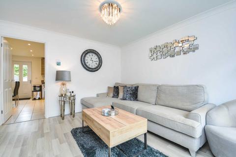 26 Abrahams Close, Amersham, HP7 9FA