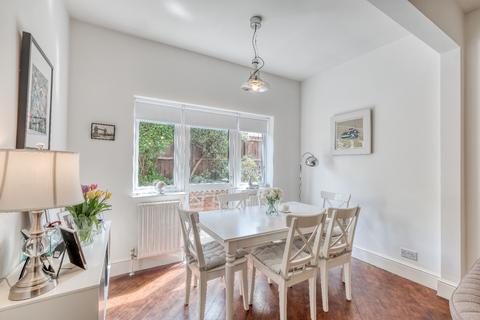 211 Birmingham Road, Redditch, B97 6EA