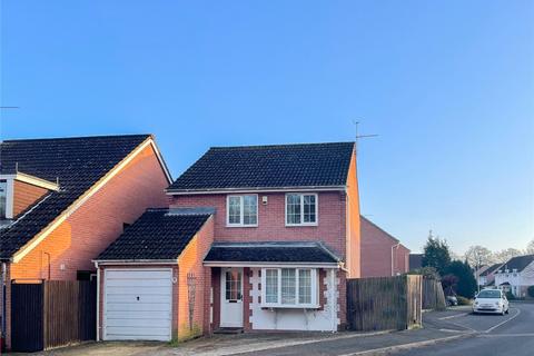 3 bedroom detached house for sale - Cypress Avenue, Worthing, West Sussex, BN13
