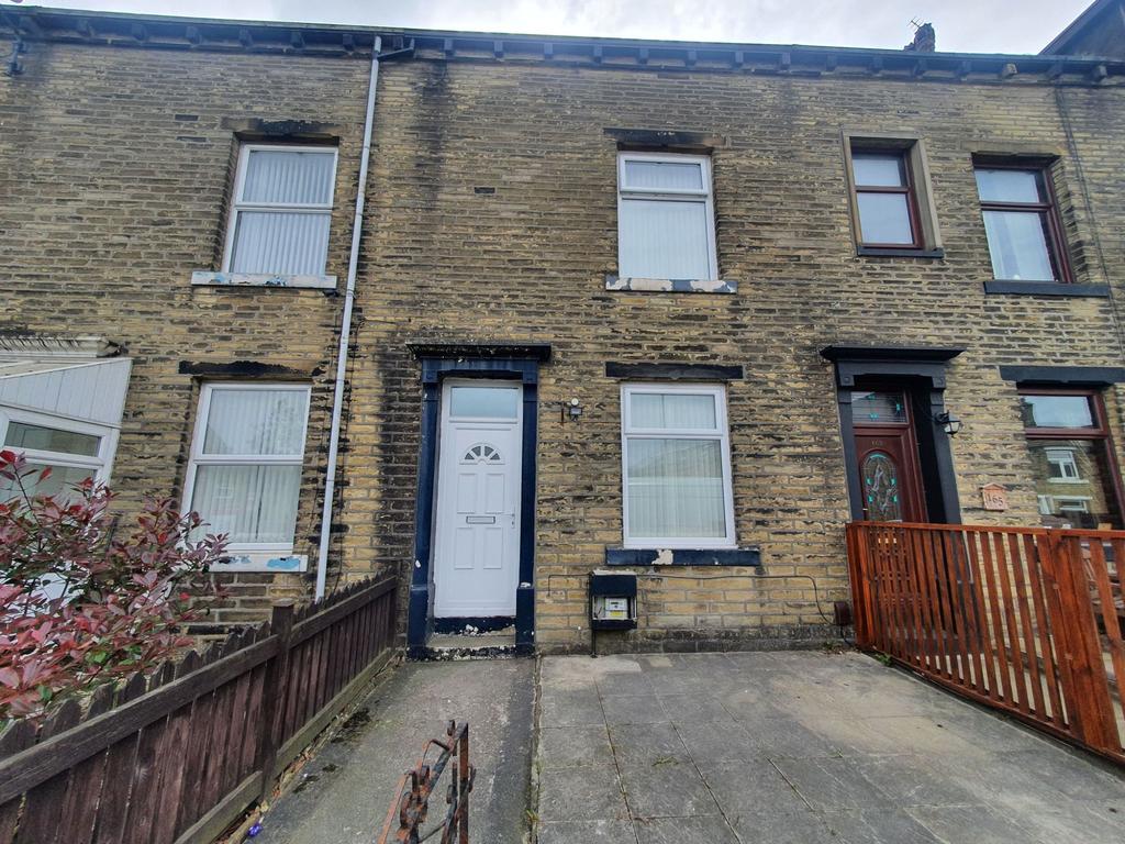 Warley Road, Halifax, HX1 4 bed terraced house £130,000