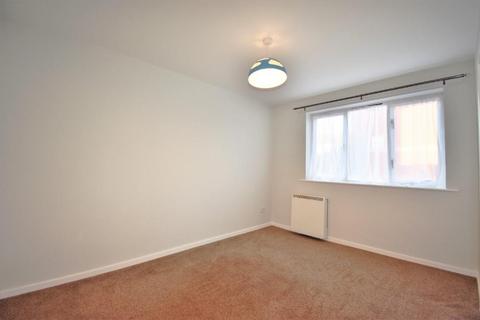 2 bedroom flat to rent, Park Road, Hull, HU3