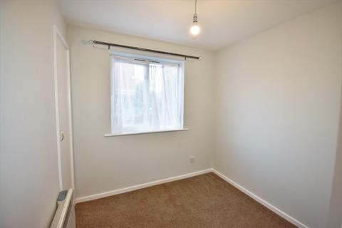 2 bedroom flat to rent, Park Road, Hull, HU3