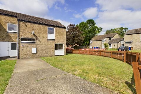 3 bedroom end of terrace house to rent - Eriswell Drive, Lakenheath
