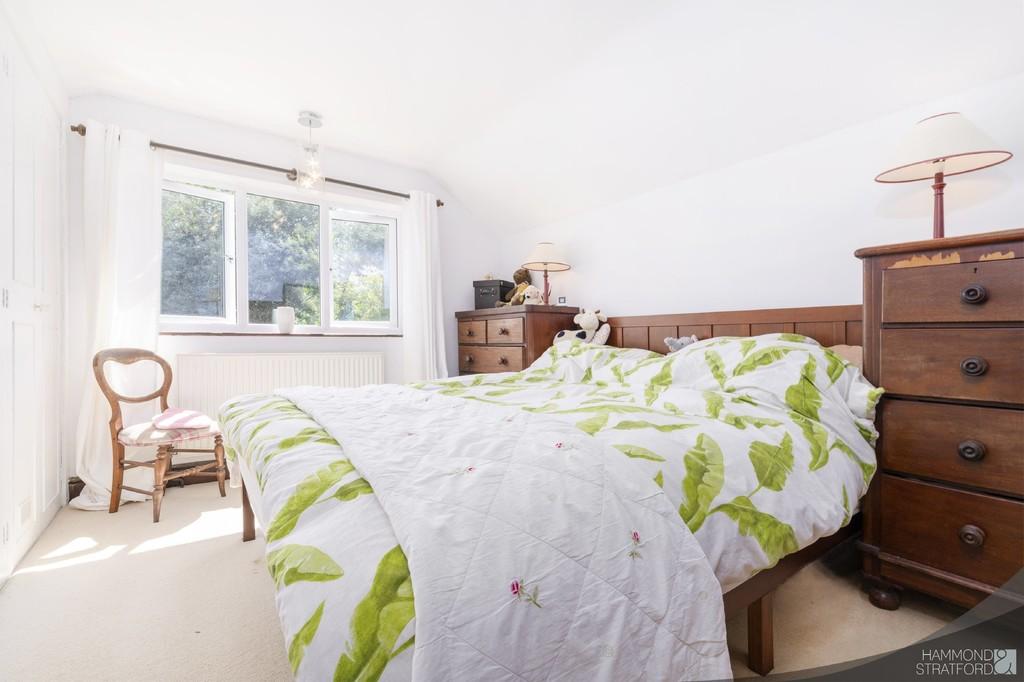 The Lizard, Wymondham 5 bed semidetached house £475,000